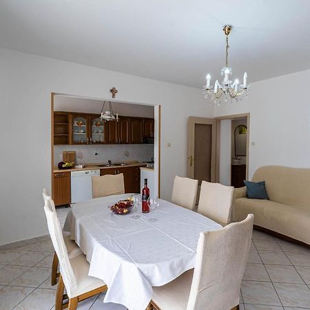 Apartman Ana Apartment Pula Exterior photo