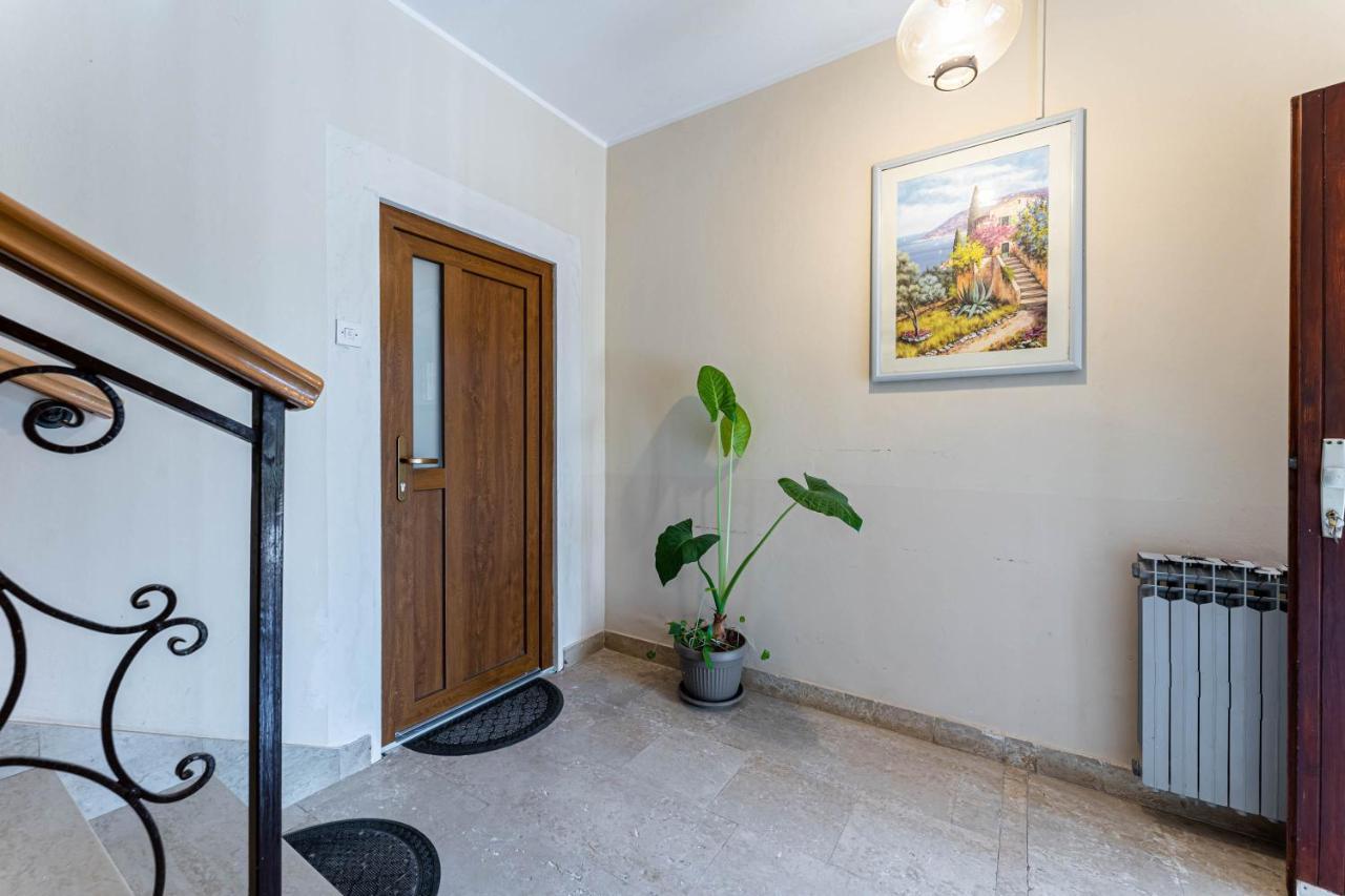 Apartman Ana Apartment Pula Exterior photo