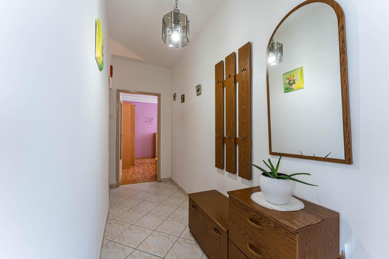 Apartman Ana Apartment Pula Exterior photo